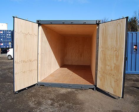 Insulated storage Containers