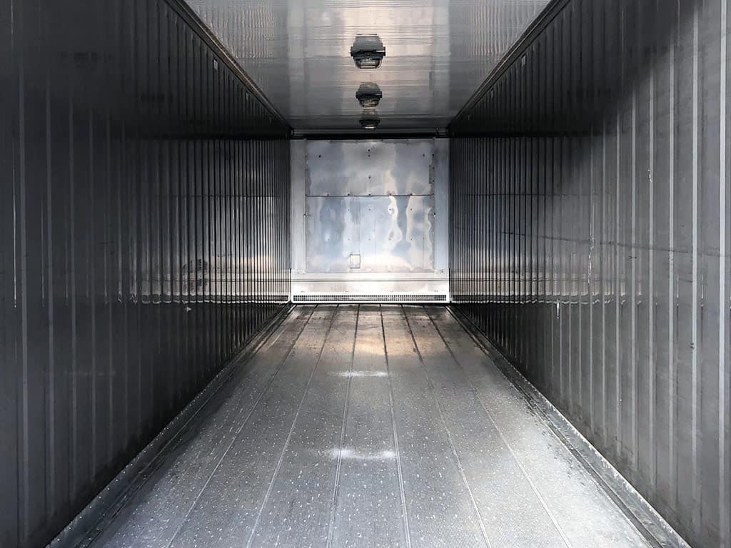 DC-Supply delivers 10, 20 and 40 ft reefers