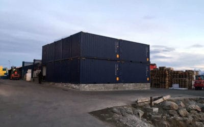 Frosthus i sammenbyggede containere til Grønland