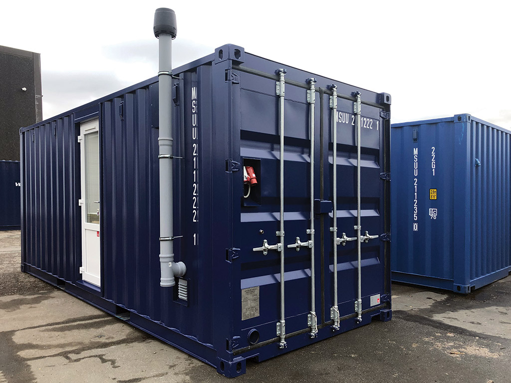 Residential container complete with gas incineration toilet - delivered in Greenland