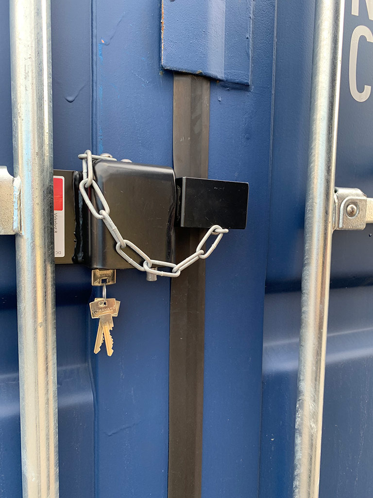 Container lock from DC-Supply A/S - easy to install